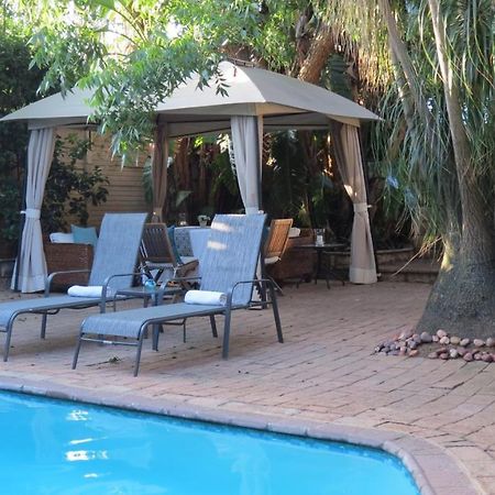 Dinkwe Guest House Pretoria-Noord エクステリア 写真